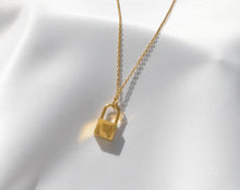 Load image into Gallery viewer, Personalized Lock Necklace - GOLD