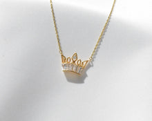 Load image into Gallery viewer, Signature Crown Necklace - GOLD
